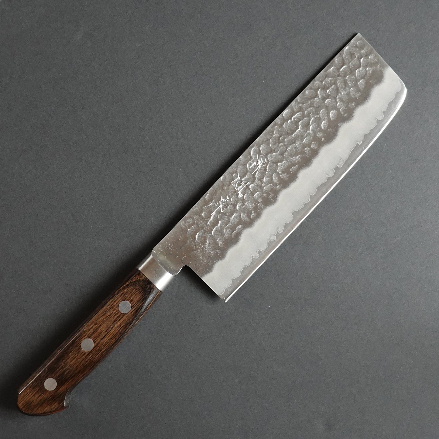 Cuchillo para verduras de hoja cuadrada con mango de madera octogonal