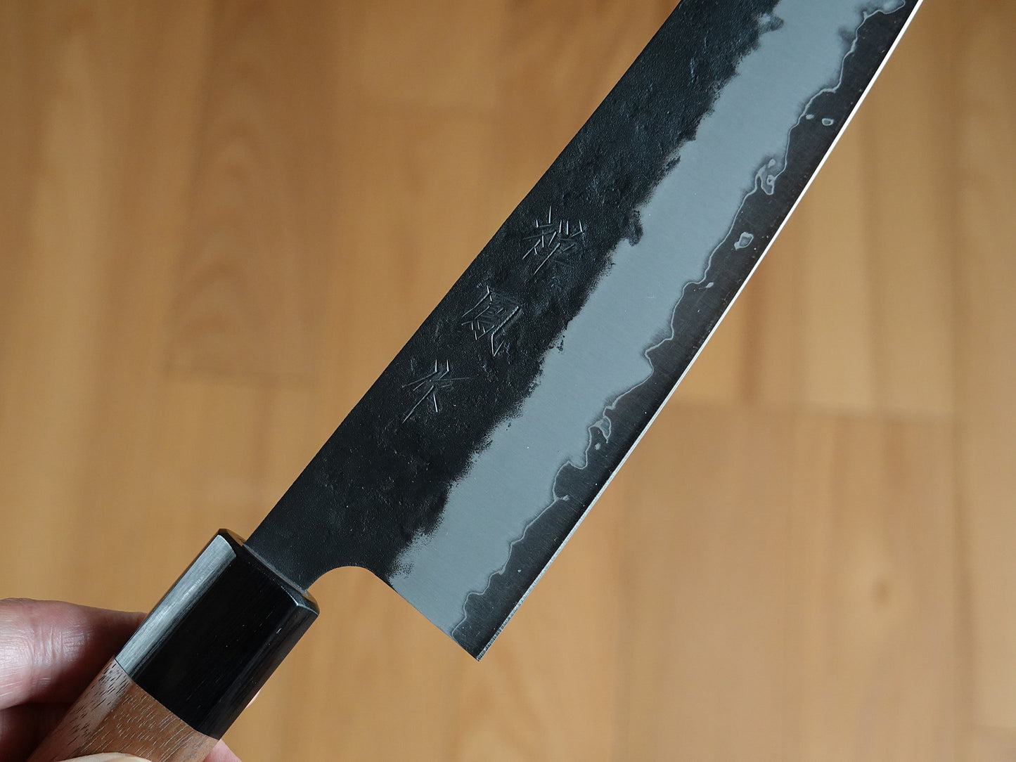 CH013 Cuchillo Japones Wa-Gyuto Chef Negro Aogami Super Zenpou 21cm