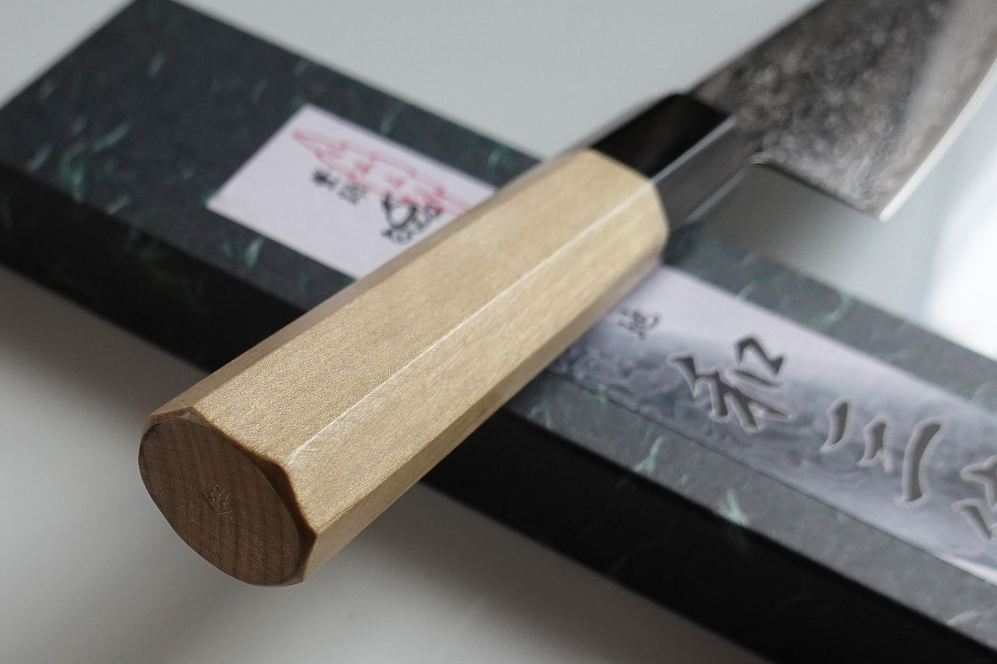 CM203 Cuchillo japonés Wa-Nakiri AUS10 Damasco Misuzu 16.5cm