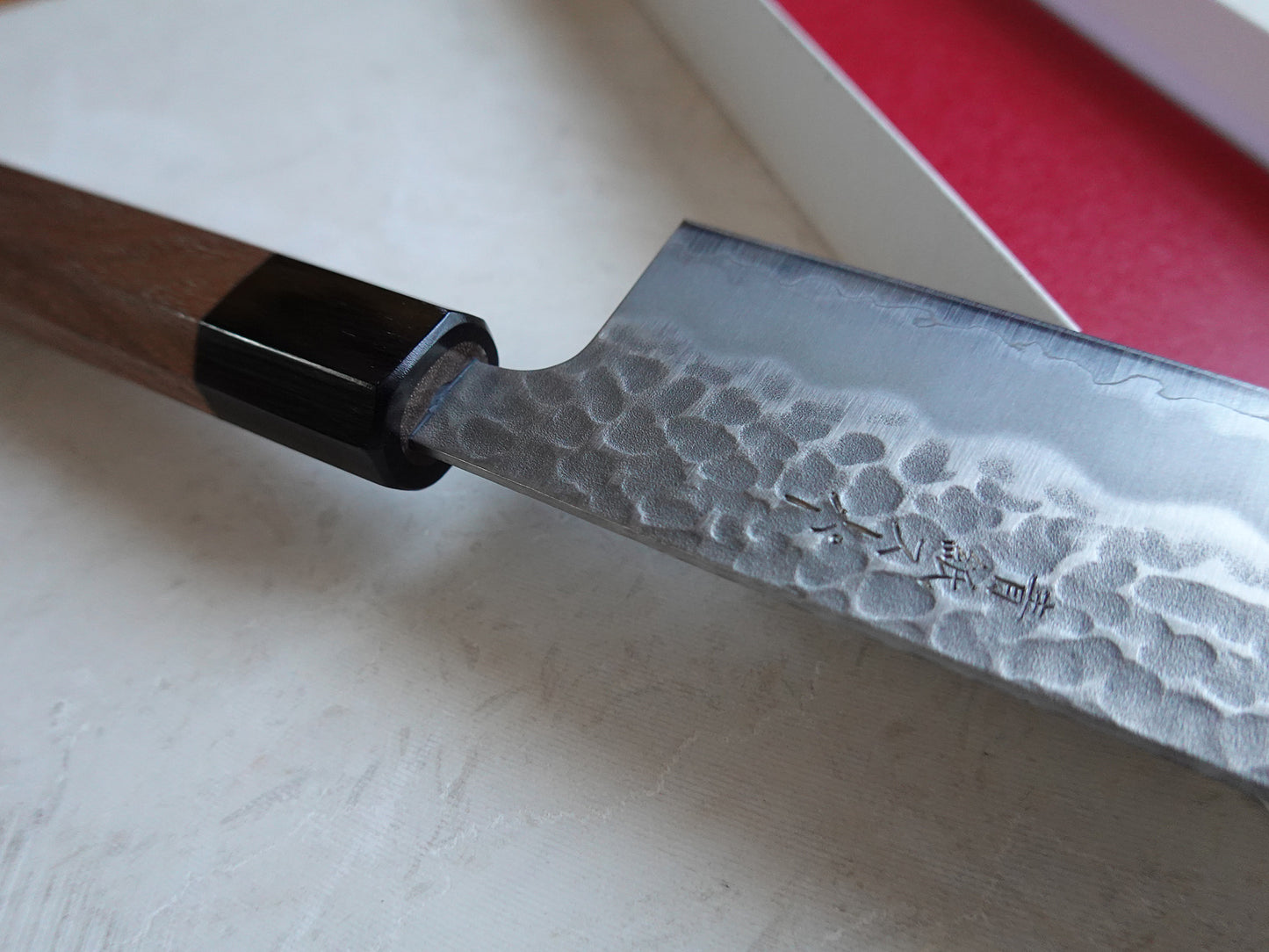 CH014 Cuchillo Japones Wa-Santoku Amartillado Aogami Super Zenpou 16.5cm