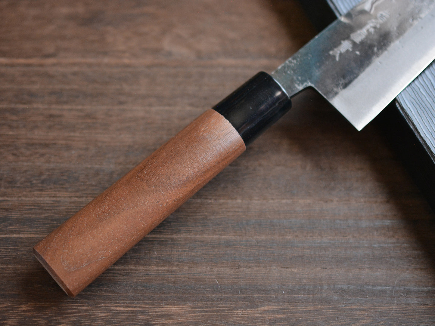 CK101 Cuchillo Japones Wa-Santoku Negro Aogami2 Tosa-kajiya 16.5cm