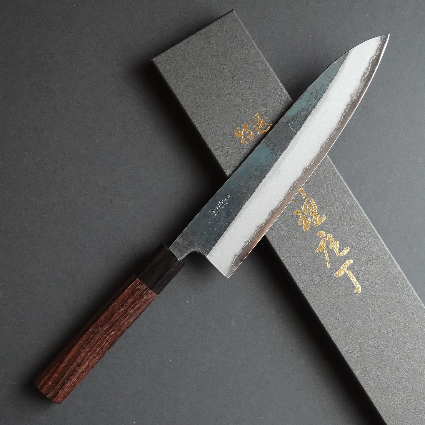 CM001 Cuchillo Japones Wa-Gyuto Negro Aogami2 Muneishi 21cm