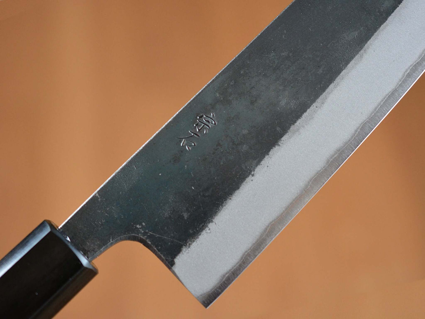 CM001 Cuchillo Japonés Wa-Gyuto Negro Aogami2 Muneishi 21cm