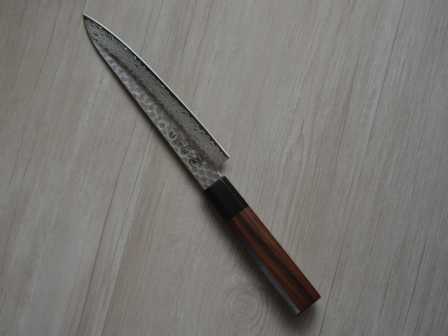 CY209 Cuchillo Japones Wa-Petty Amartillado Acero sueco Damasco Zenpou 15cm