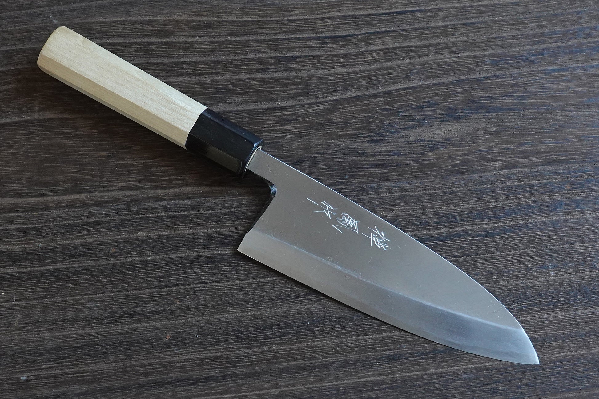 CH006 Cuchillo Japones Santoku Acabado Nashiji Gingami3 Zenpou 18cm –  Viento Kogei Japón