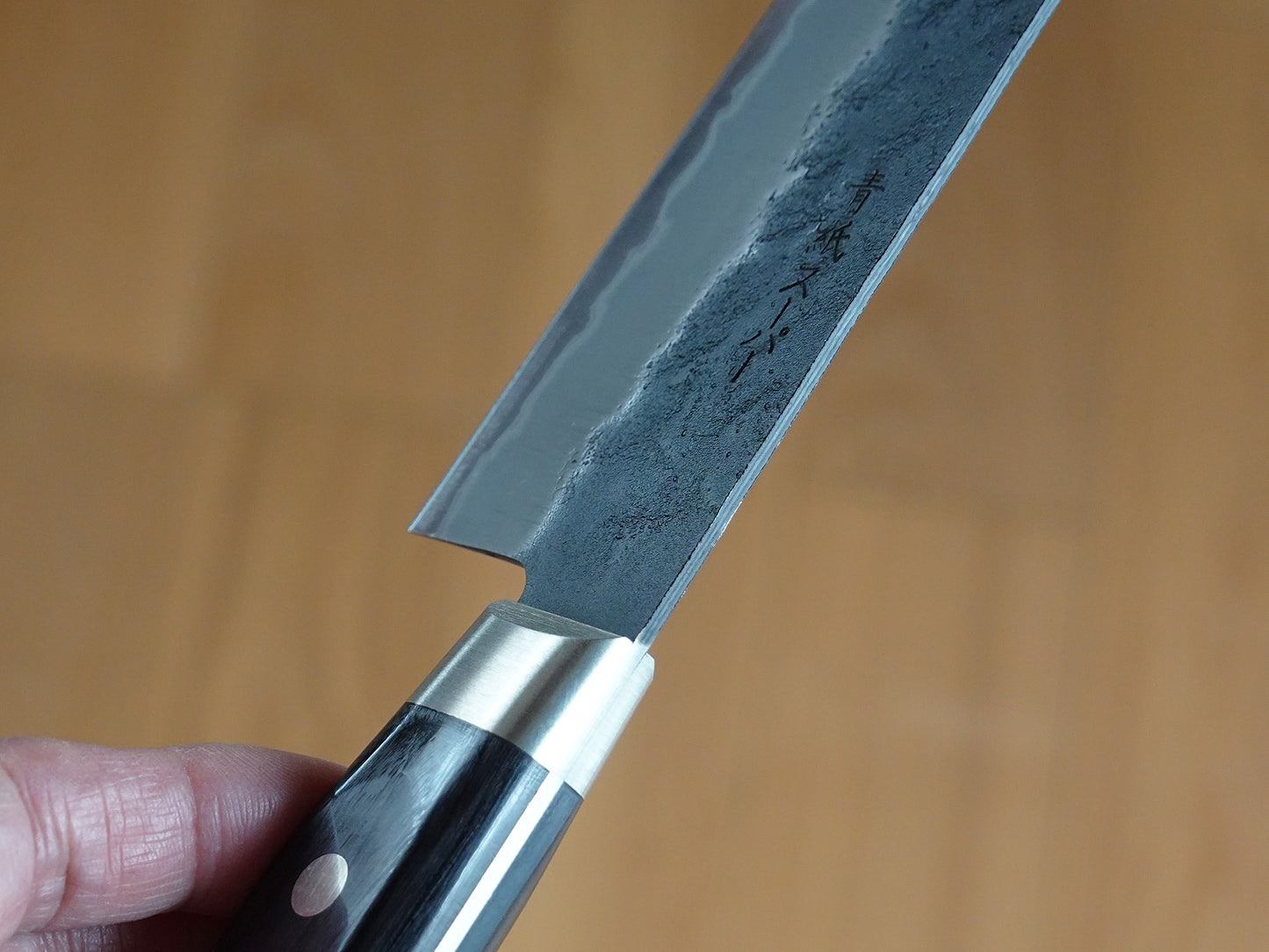 CH002 Cuchillo Japones Santoku Negro Aogami Super Zenpou 18cm